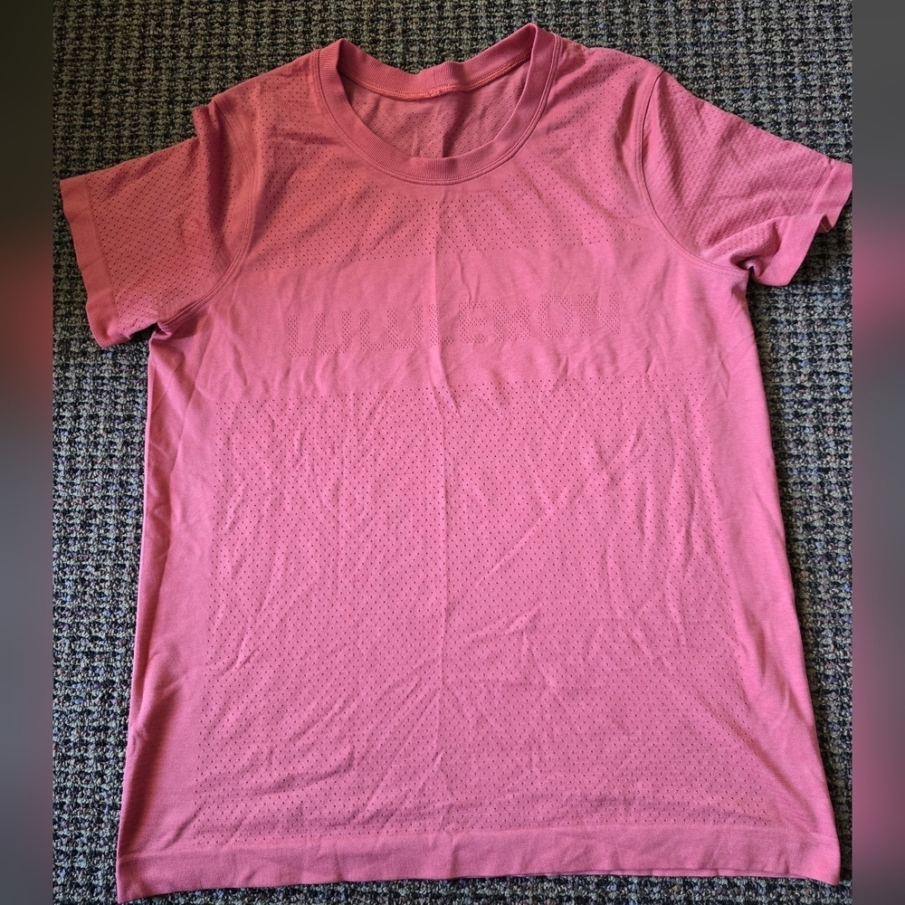 lululemon athletica Pink Short Sleeve Tee